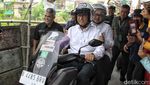Bruumm... Anies Awali Kampanye Keliling Tanah Merah Naik Motor