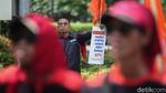 Buruh Demo Balkot DKI, Minta UMP DKI Jakarta Rp 5,6 Juta