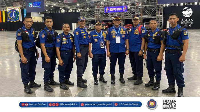 Dinas Gulkarmat DKI Jakarta meraih sejumlah juara dalam kompetisi pemadam kebakaran (damkar) dan paramedis di Singapura. (IG @humasjakfire)