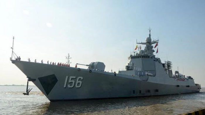 This handout photograph taken and released by the Myanmars Military Information Team on November 27, 2023 shows a China navy ship arriving at Thilawa port in Yangon.  - -----EDITORS NOTE --- RESTRICTED TO EDITORIAL USE - MANDATORY CREDIT 