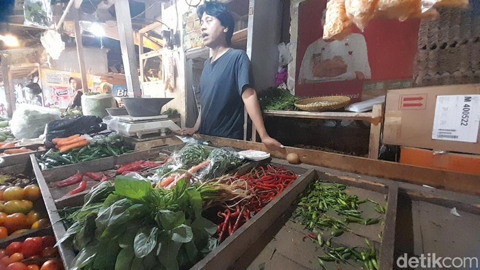 Harga cabai naik dua kali lipat