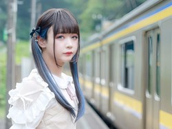 7 Foto Cosplayer Dandan Jadi Gadis Imut, Ternyata Pria Usia 26 Tahun