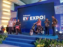 Ambisi RI Jadi Raja Kendaraan Listrik Mulai Terwujud, Ekspor 2.000 Unit ke Malaysia