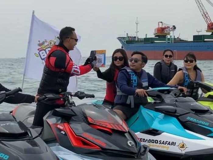 Kampanye BRImo FSTVL di Semarang Jawa Tengah BRImo FSTVL merupakan rangkaian program untuk nasabah Simpanan BRI yang diberikan dalam bentuk cashback, voucher serta penambahan poin loyalty.