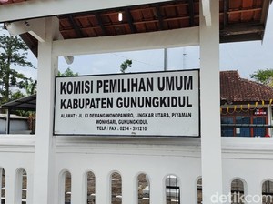 Endah-Joko Bakal Mendaftar ke KPU Gunungkidul di Hari Pertama