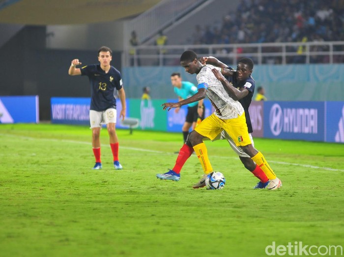 Laga semifinal Prancis U-17 vs Mali U-17 di Stadion Manahan Solo, Selasa (28/11/2023) malam.