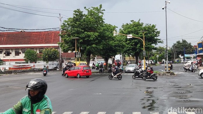 Kondisi APILL di simpang empat sagan yang mati, Selasa (28/11/2023).