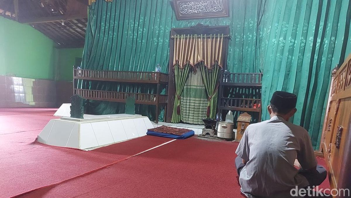 Kisah Makam Keramat Mbah Kuwu Sangkan Pendiri Wilayah Cirebon