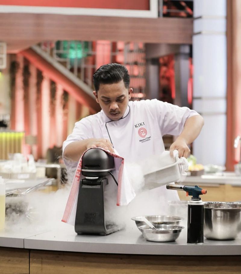 Momen Kiki 'MasterChef Indonesia' Masak Ikan Kuah Asam dan Rendang Fillet Mignon