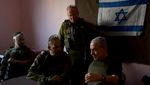 Momen Netanyahu Kunjungi Tentara Israel di Jalur Gaza