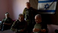 Gencatan senjata tahap awal selama empat hari antara Israel dan Hamas di Jalur Gaza sejatinya telah memasuki 24 jam terakhir. Namun, kabar terkini bahwa gencatan senjata di Gaza akan diperpanjang selama dua hari.  