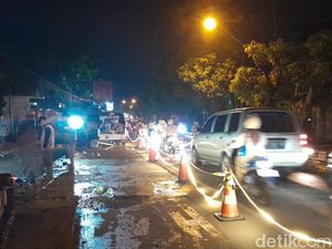 Perbaikan Pipa PDAM di Jalan Belakang UNS Malam Ini, Lalu Lintas Terganggu