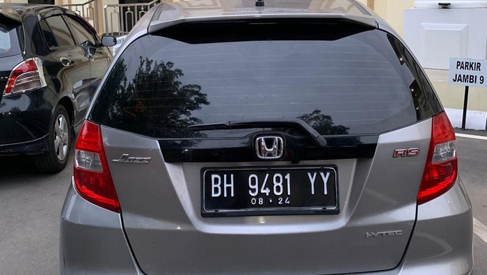 Polisi menemukan sabu 3 kg dalam mobil terparkir di Jambi