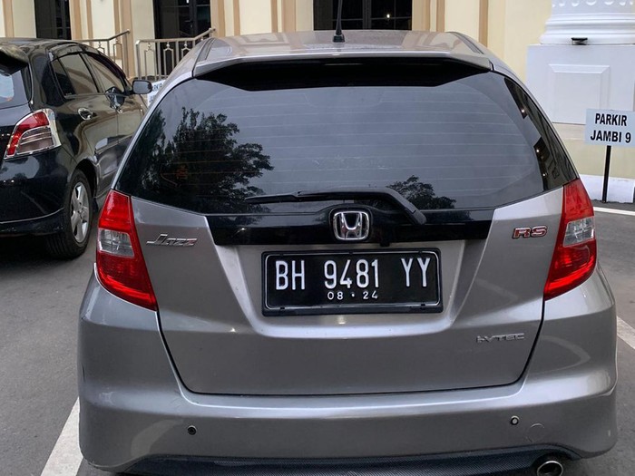 Polisi menemukan sabu 3 kg dalam mobil terparkir di Jambi