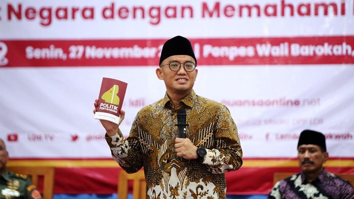 Pondok Pesantren Wali Barokah, Kota Kediri, Jatim, menggelar bedah buku 