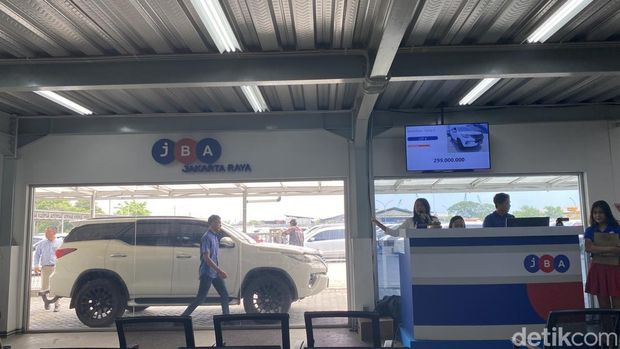 Proses lelang di JBA Indonesia