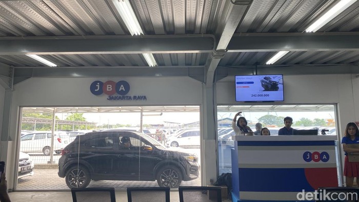 Proses lelang di JBA Indonesia