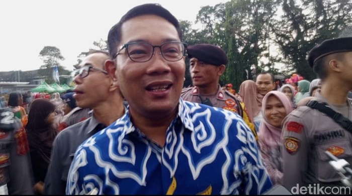 Ridwan Kamil saat memberikan keterangan kepada wartawan di Subang, Selasa (28/11/2023) sore.