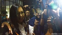 Sebelumnya, KPK telah menggeledah rumah dinas Vita Ervina di Kalibata, Jakarta Selatan. Penggeledahan itu terkait kasus dugaan korupsi di Kementan yang menjerat eks Mentan SYL.