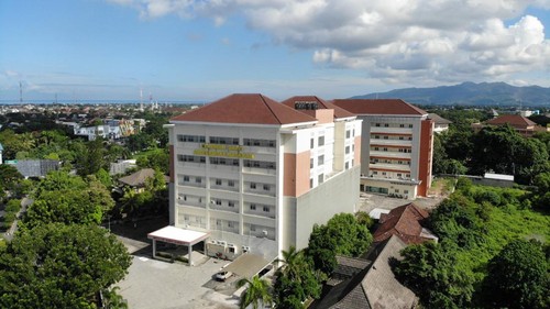 Suasana RS Unram yang dikabarkan akan ditutup.