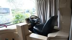 Potret Hotel Mewah di Singapura yang Terbuat dari Bus Bekas