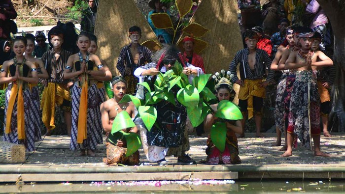 Tradisi Nikah Tembakau Magelang
