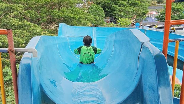 Agung Fantasi Waterpark