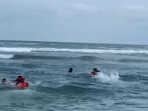 Bermain di Area Palung Parangtritis, 4 Wisatawan Sempat Terseret Arus