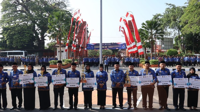 Bupati Mojokerto Gaungkan Netralitas ASN di HUT Korpri Ke-52