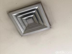 6 Langkah Mudah Bersihkan Exhaust Fan Kamar Mandi yang Kotor