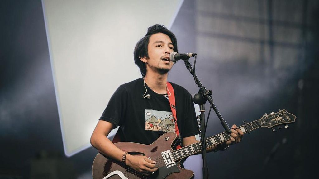 Fiersa Besari Cabut Laporan Penabrak Istri, Ini Alasan Pentingnya