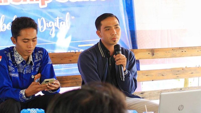 Ketua Umum Koalisi Mahasiswa Republik Indonesia (KOMRI), Faruq Muharram