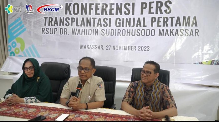Konferensi pers Tim Transplantasi Organ RSUP Wahidin Makassar.
