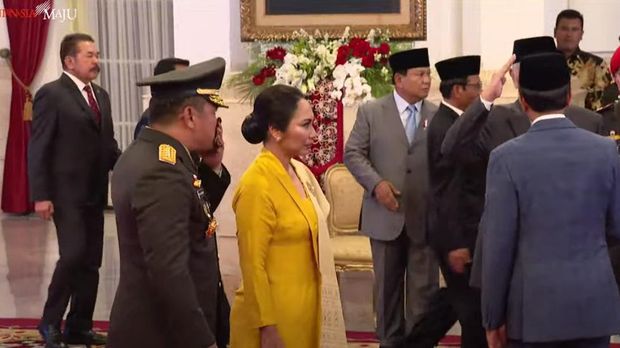 Luhut hormat kepada Jokowi (dok. YouTube Sekretariat Presiden)