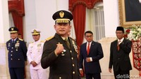 Maruli Simanjuntak merupakan perwira tinggi TNI lulusan Akademi Militer tahun 1992 yang mengantongi banyak prestasi sepanjang karier militernya. 