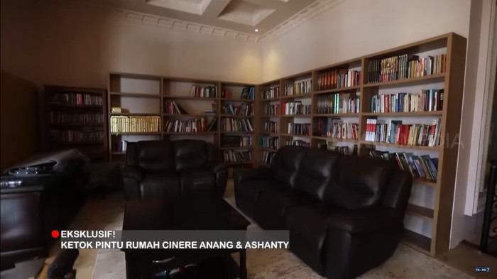Mengintip Daleman Istana Cinere 2.400 M2 Punya Anang-Ashanty Mengintip Daleman Istana Cinere 2.400 M2 Punya Anang-Ashanty