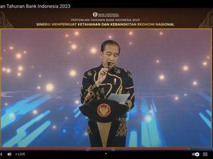 Di Depan Bankir, Jokowi Minta Jangan Khawatir Pemilu: Agak Hangat, Panas Itu Biasa