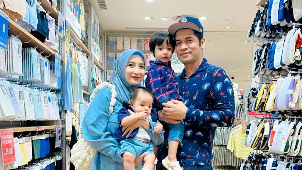 Ricky Perdana Ungkap Anak Patah Tulang Tangan Usai Jatuh dari Lantai Dua