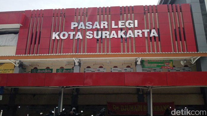 Suasana Pasar Legi Solo, Selasa (28/11/2023).
