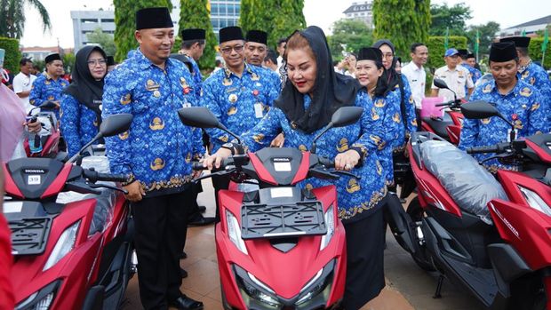177 Lurah di Kota Semarang Dapat Inventaris Motor Baru dari Pemkot Semarang, Kamis (30/11/2023).