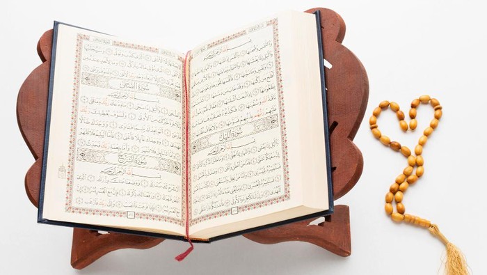 Al-Quran.