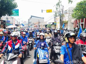 Buruh Jabar Turun Lagi ke Jalan, Tuntut Keputusan UMK 2024 Direvisi