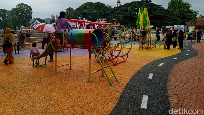 Alun-Alun Benteng Pancasila Subang.