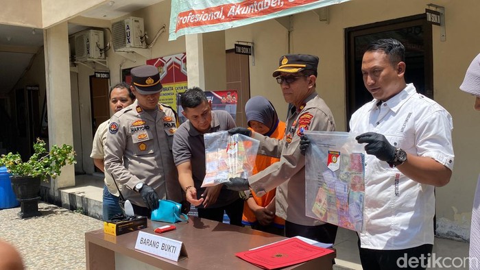 ART di Surabaya curi uang majikan