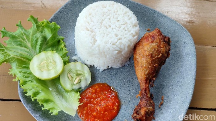 Ayam goreng presto Dapur Mirasa Ciamis