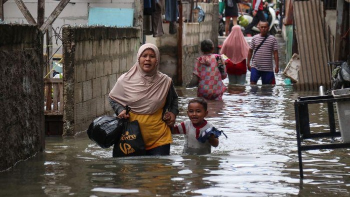 Banjir rendam 45 RT di Jakarta
