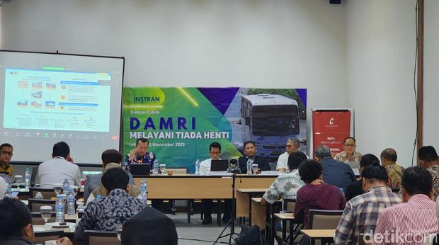 Diskusi Damri