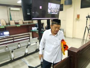 Gratifikasi Rp 44 M, Eks Bupati Sidoarjo Saiful Ilah Dituntut 5,3 Tahun Bui