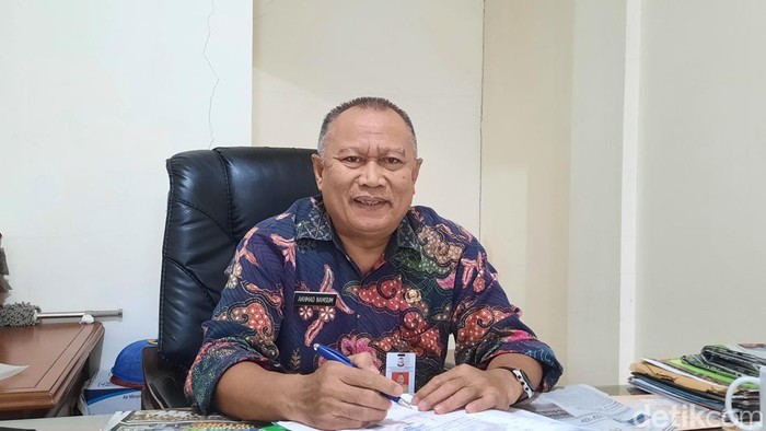 Kepala BKPSDM Makassar Akhmad Namsum.