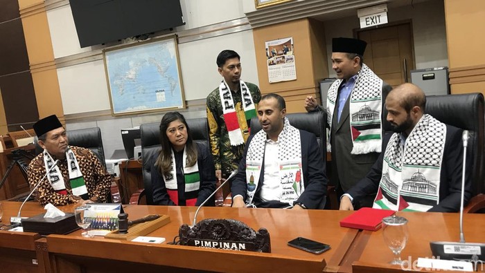 Komisi I DPR menerima kedatangan perwakilan warga Palestina di gedung DPR, Jakarta (Firda Chintya/detikcom)